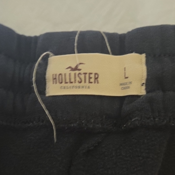 Hollister Charcoal Joggers - Picture 3 of 6